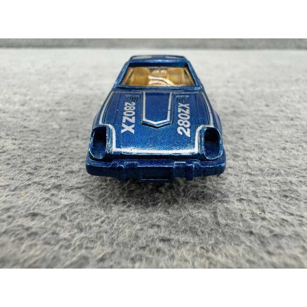 ROAD CHAMPS Die Cast #44 Datsun 280zx 82 Blue Car T5